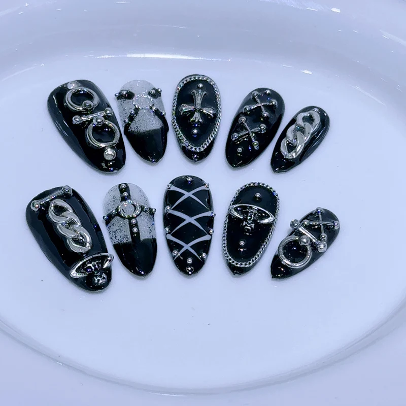 Dekoratives Gothic Nagelkunst Set
