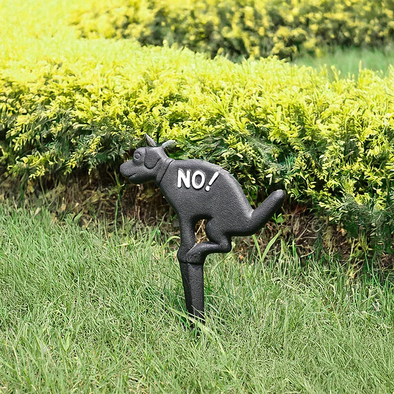 Gusseisen-Gartenschild mit Hundemotiv