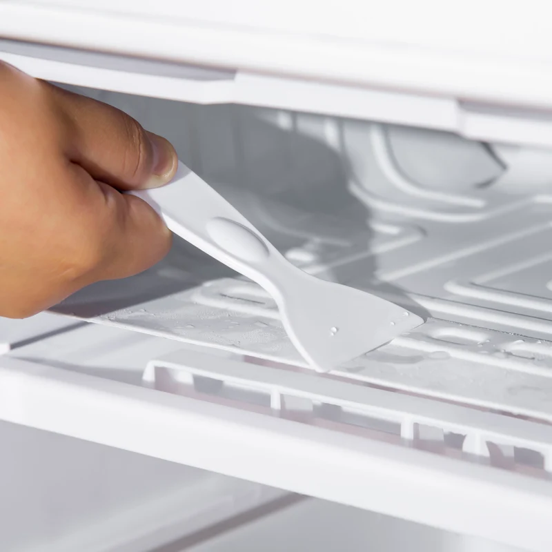 91L Freestanding Small Fridge Freezer with Chiller Box, Adjustable Thermostat, White