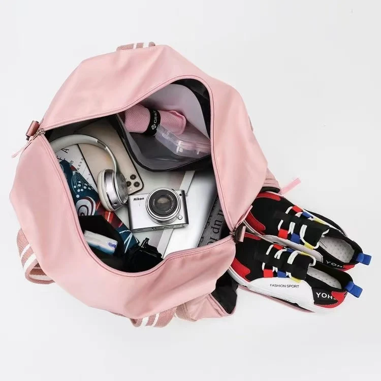 Geräumige Sport- und Reisetasche mit mehreren Fächern Skanto