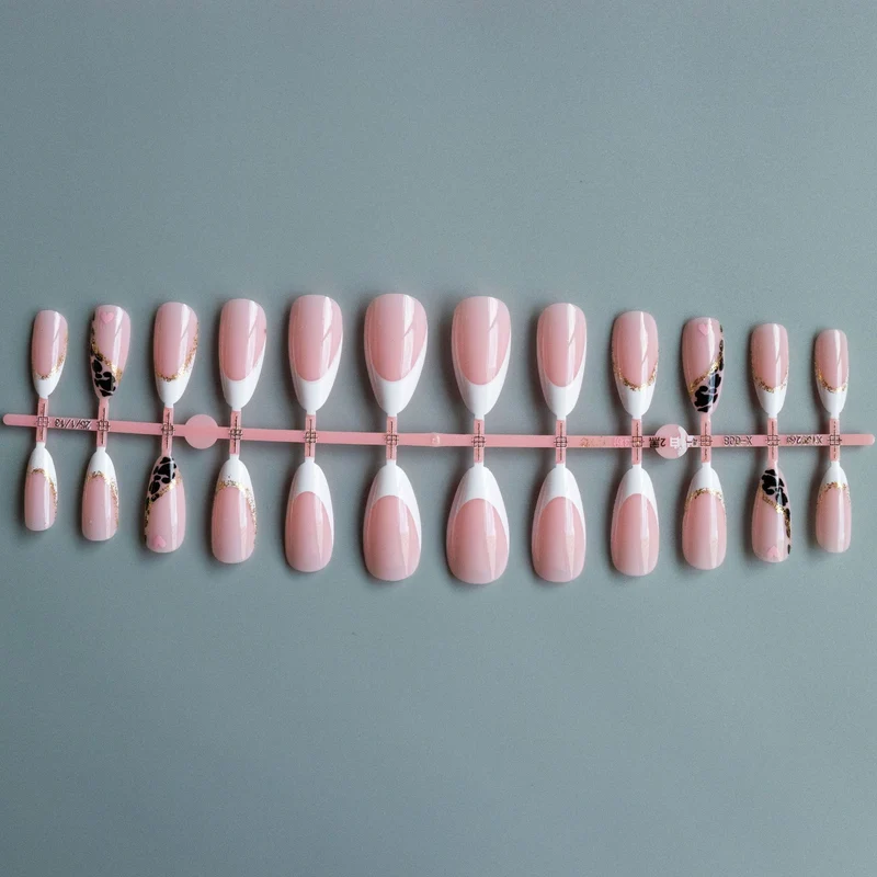 Elegantes Stiletto-Nagelkunst-Set 1790957911