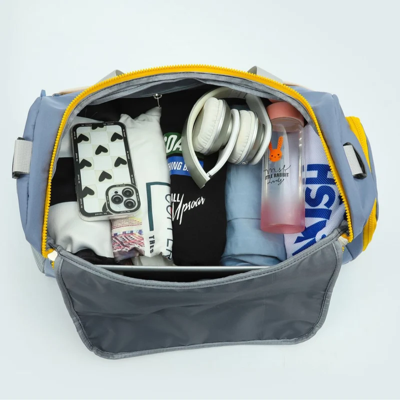 Sportliche Reisetasche mit praktischen Fächern Skanto