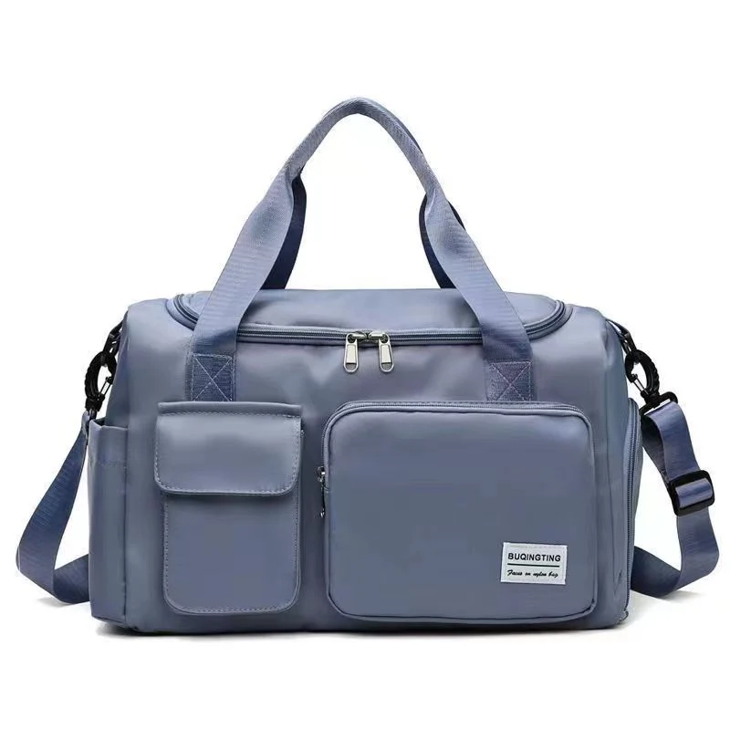 Sportliche Reisetasche mit mehreren Fächern Skanto