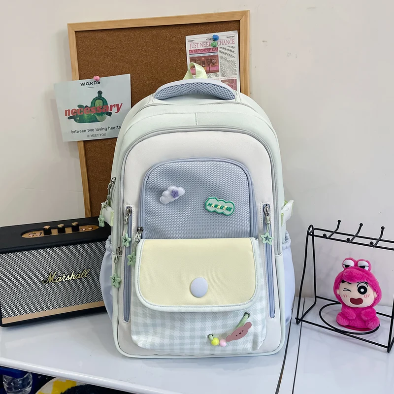 Klassischer Multifunktionaler Schulrucksack