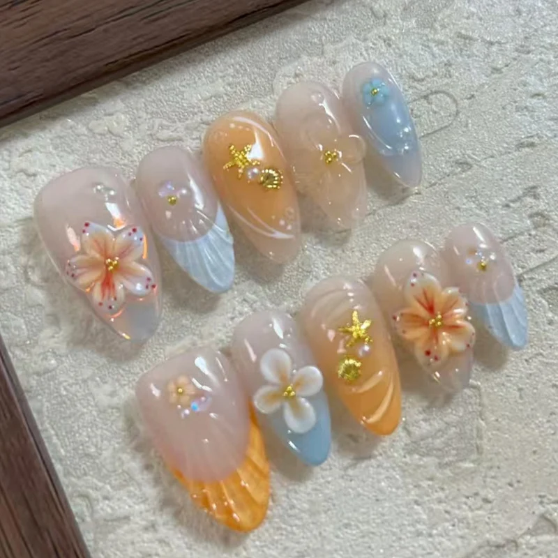 Romantisches Kuss-inspiriertes Press-On Nagelkunstset