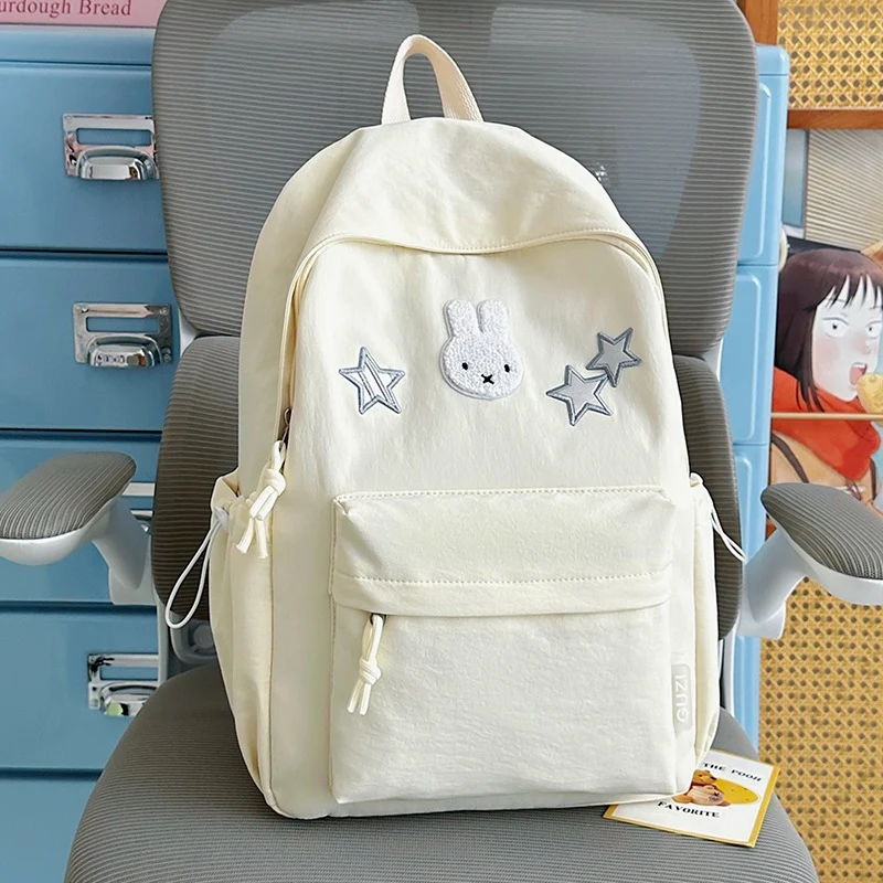 Niedlicher Rucksack mit Kaninchenverzierung Karnz