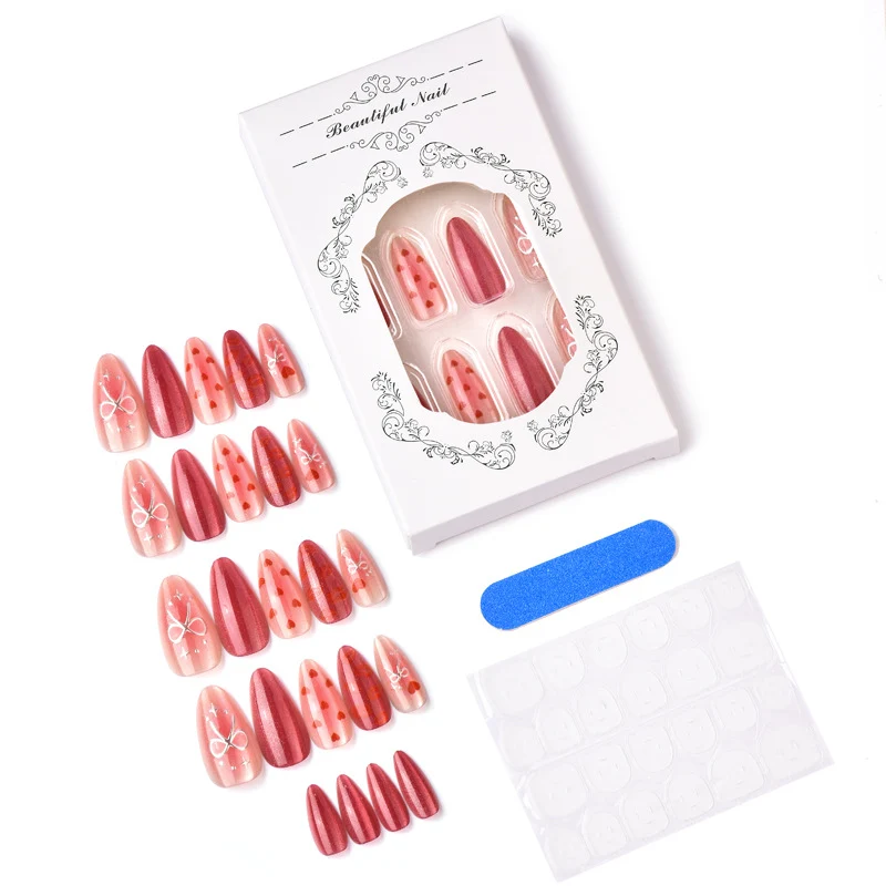 Premium Herz-Themen Press-On Nagelkunst Set