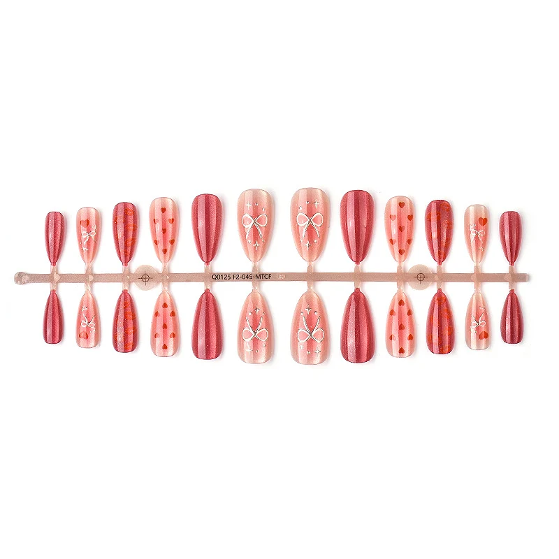 Premium Herz-Themen Press-On Nagelkunst Set