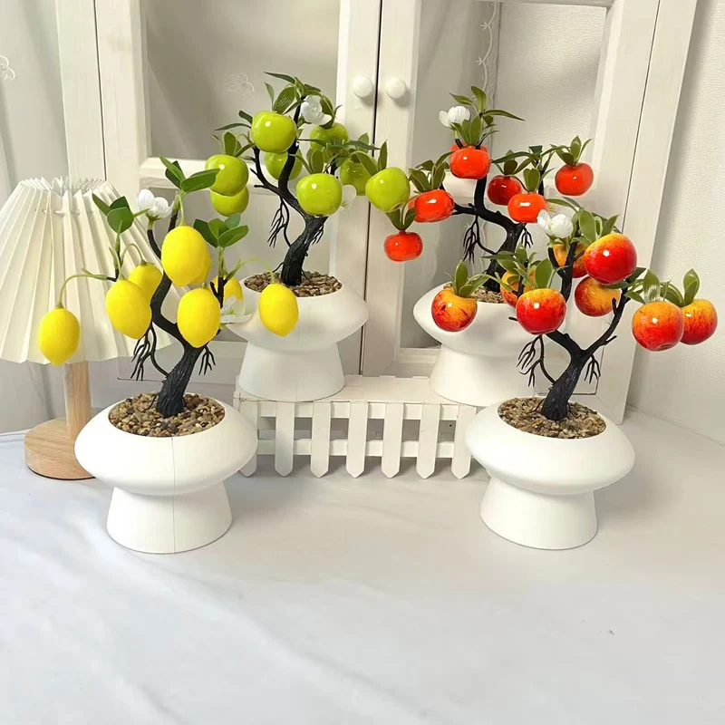Dekorativer Zitronenbaum Arrangement