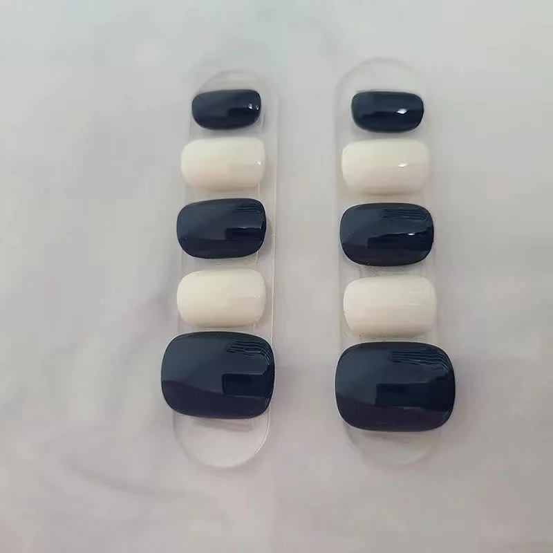 Premium Glänzendes Press-On Nagelset