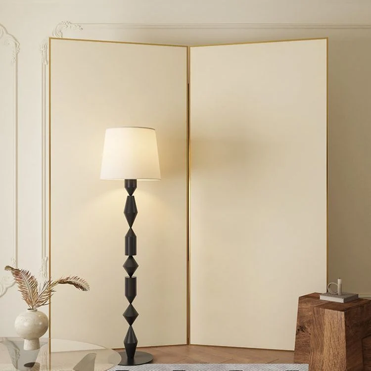 Geometrische Gelenkstehlampe