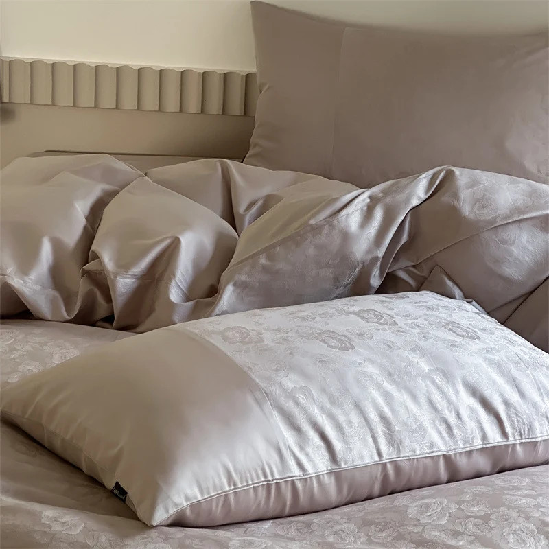 Premium-Jacquard-Satin-Bettbezug-Set mit dezentem Blumenrelief