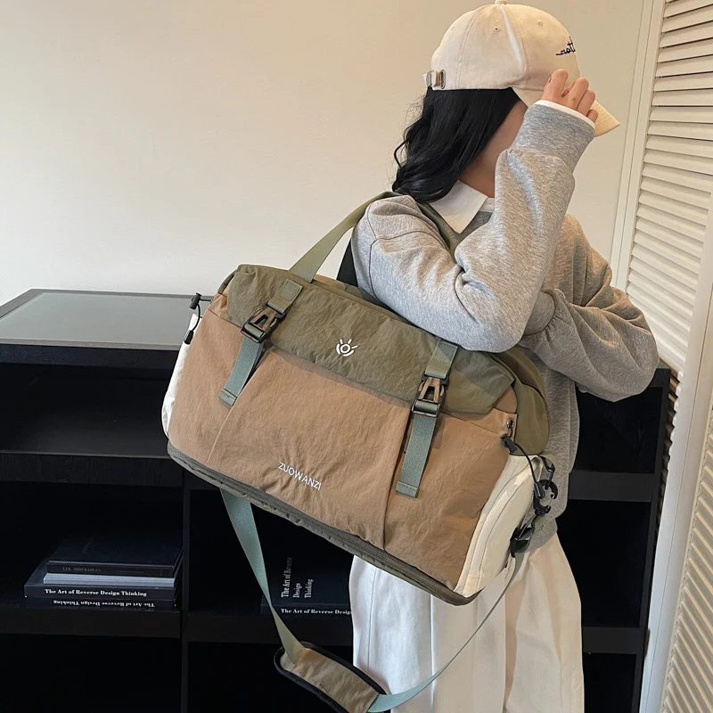 Stylische Multifunktionale Duffle Bag Brehn