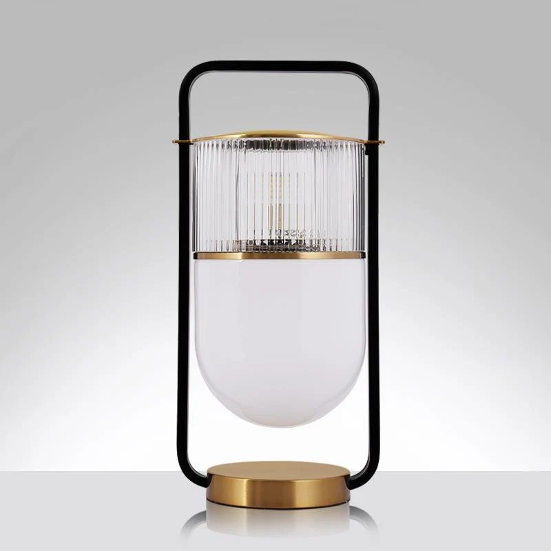 Elegante dekorative Tischlampe