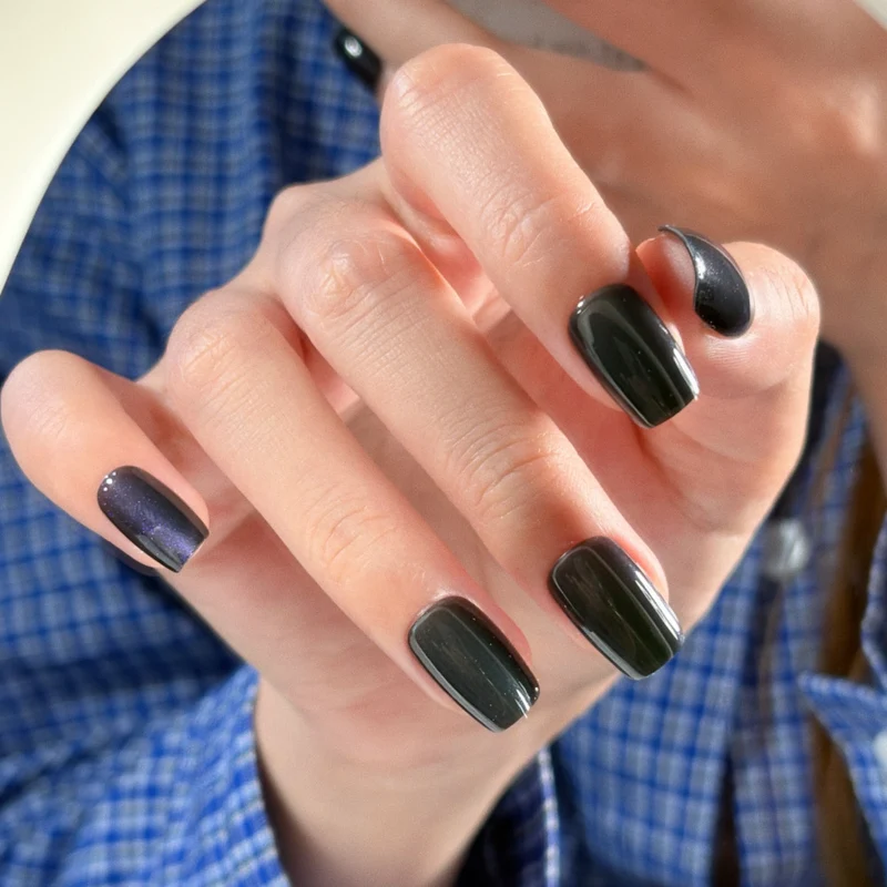 Elegante Glänzende Gel-Nagelverlängerungen