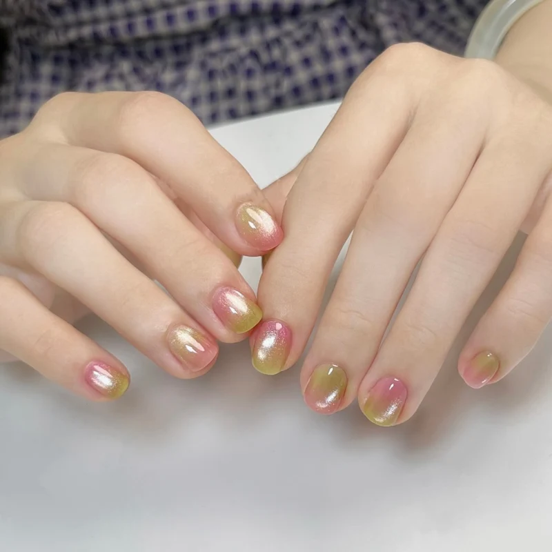 Elegante Glänzende Gel-Nagelverlängerungen