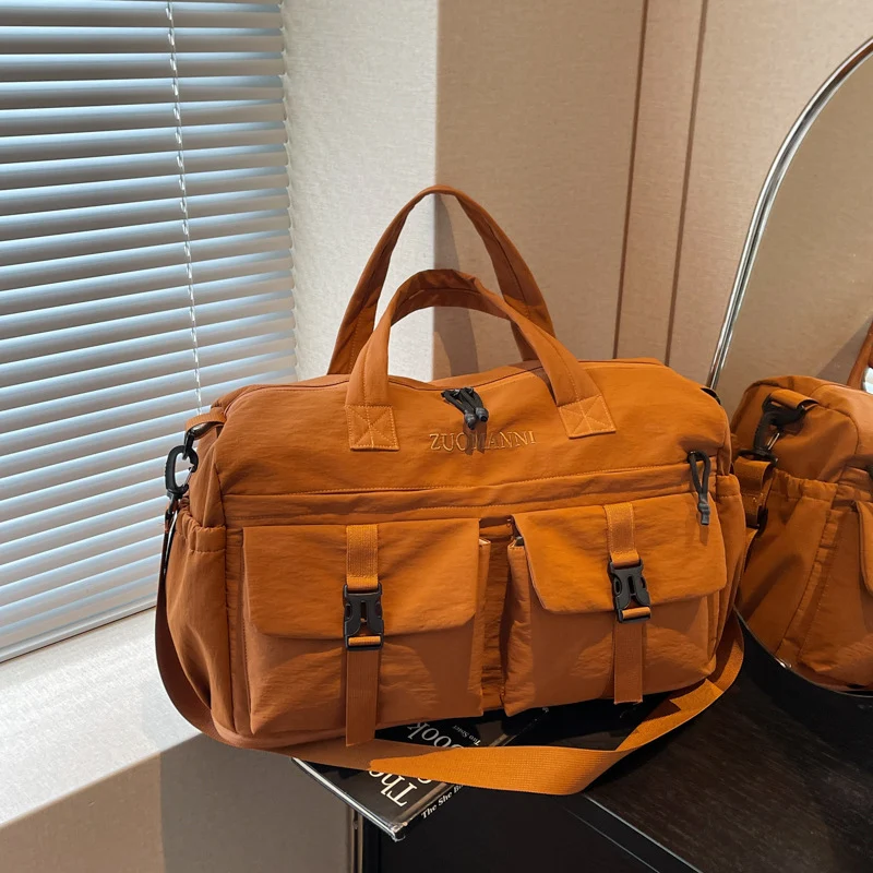 Multi-Pocket-Utility-Duffel-Tasche Brehn