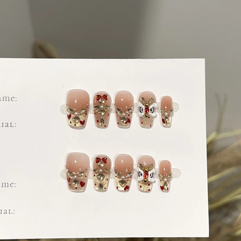 Festliche Urlaubs-themed Press-On Nagelkunst