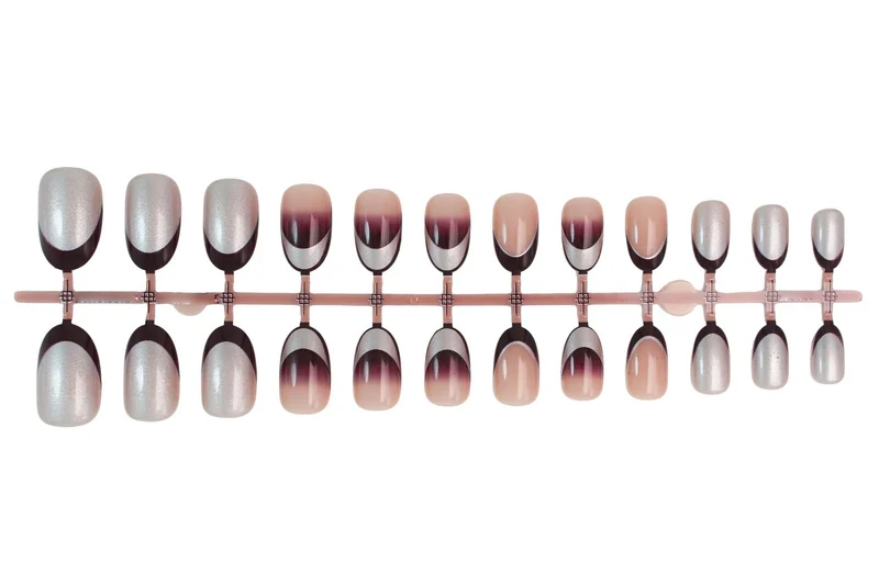 Kunstnagelset mit elegantem Farbverlauf und Glitzerakzenten Brehn