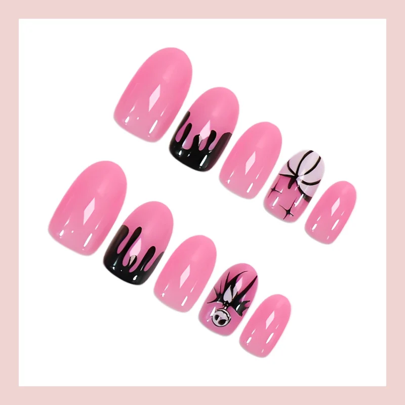 Kunstnagelset mit einzigartigen Halloween-Designs Brehn