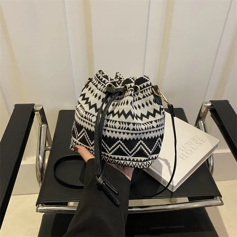 Bohemian-Stil Kordelzug Eimer Tasche