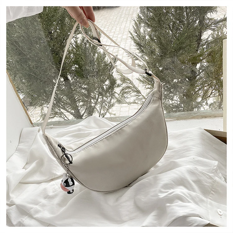 Moderne Utility Sling Bag