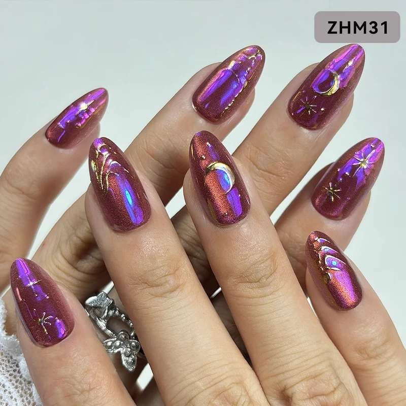 Dekorativer Press-On-Nagelset mit einzigartigen Designs Brehn