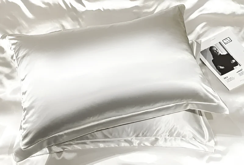 Skanto | SERENISOFT – Premium Maulbeerseide Bettwäsche-Set