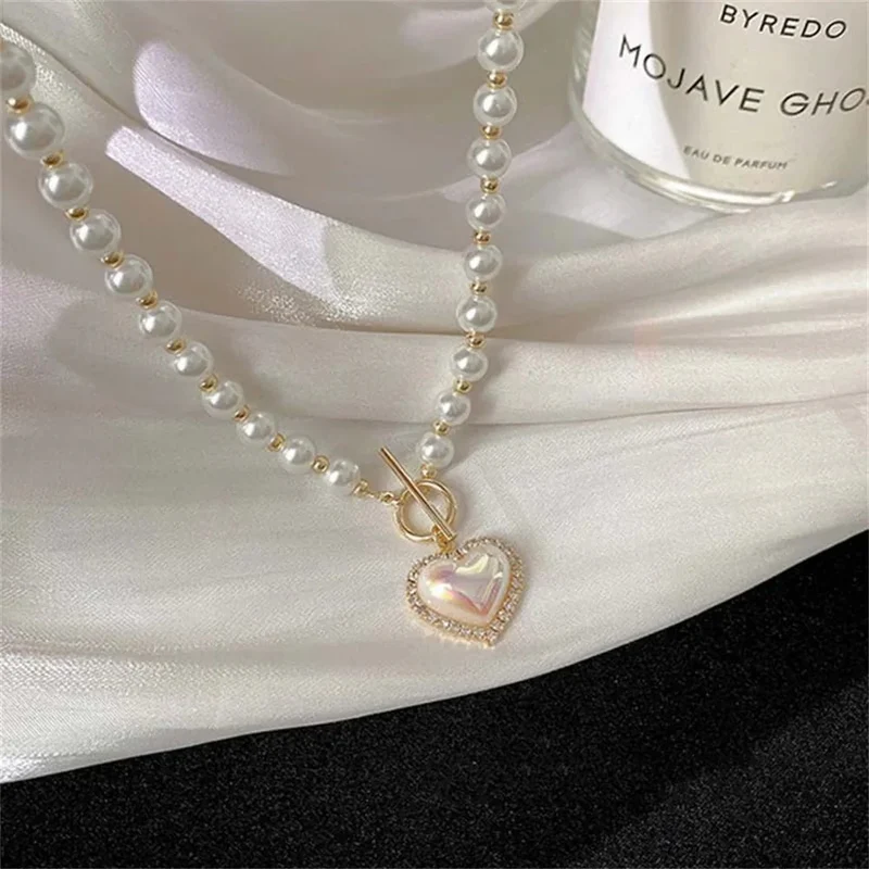 Skanto | Perlen-Herz-Verschluss-Choker-Halskette