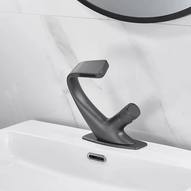 Skanto | Moderne Badarmatur – Stilvolle Chromarmatur