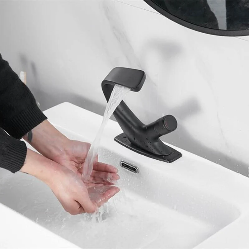 Skanto | Moderne Badarmatur – Stilvolle Chromarmatur