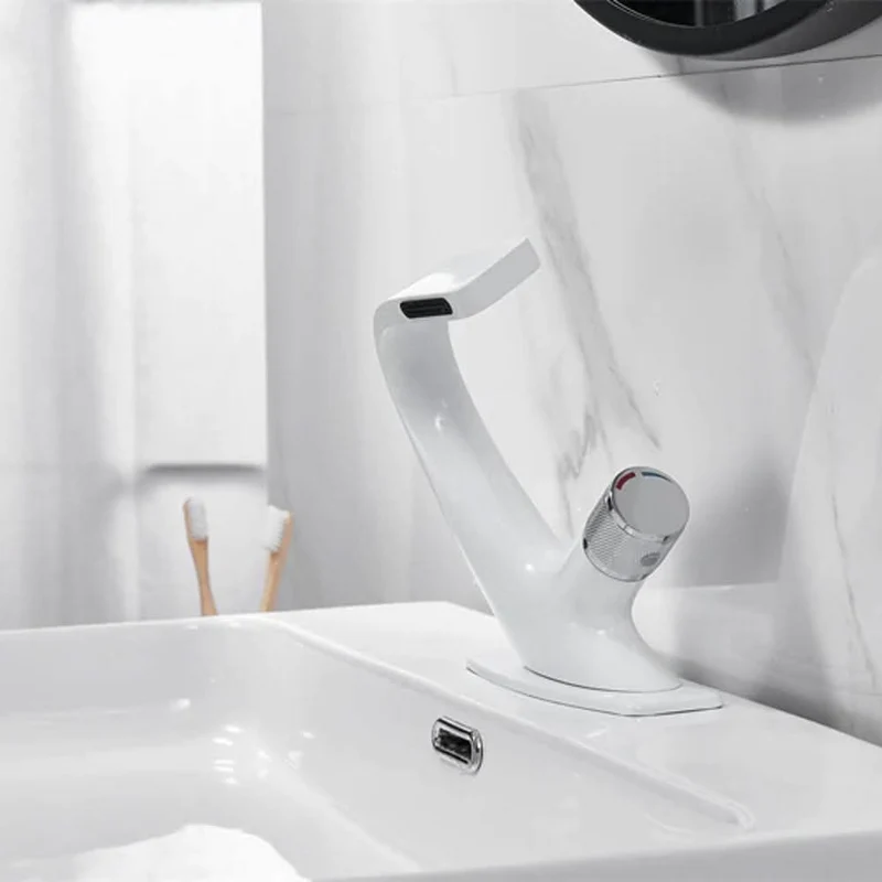 Skanto | Moderne Badarmatur – Stilvolle Chromarmatur