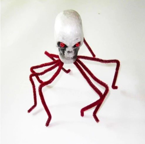 Dekorative Schädel-Spinnenfigur Brehn