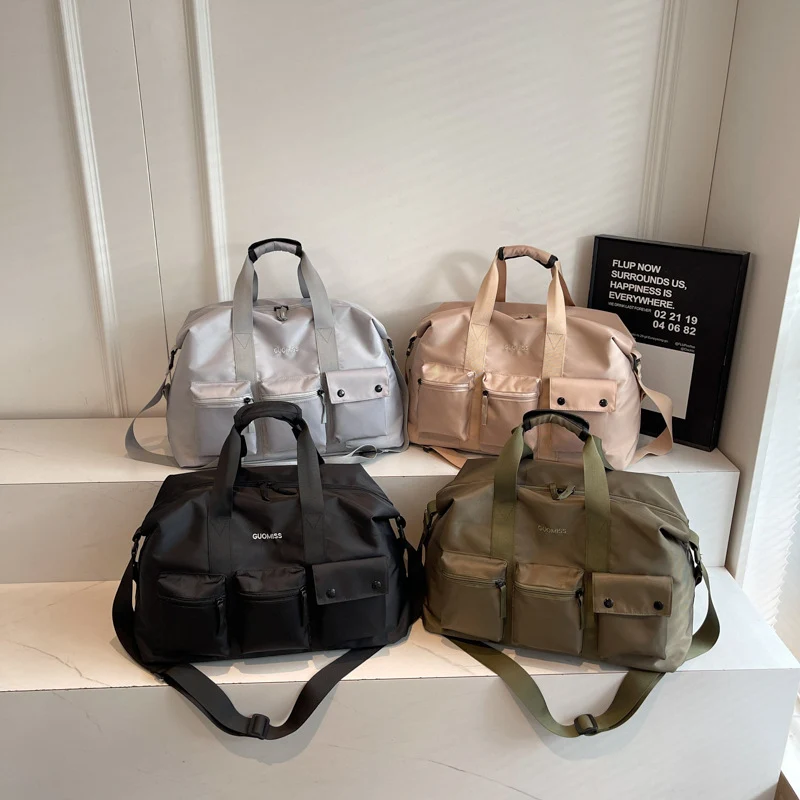 Geräumige Mehrkompartiment-Gym-Duffel-Tasche Brehn