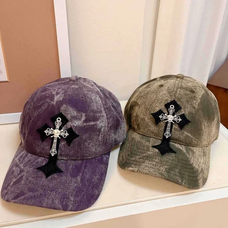 Herren-Baseballcap aus Samt mit gesticktem Kreuz Skanto