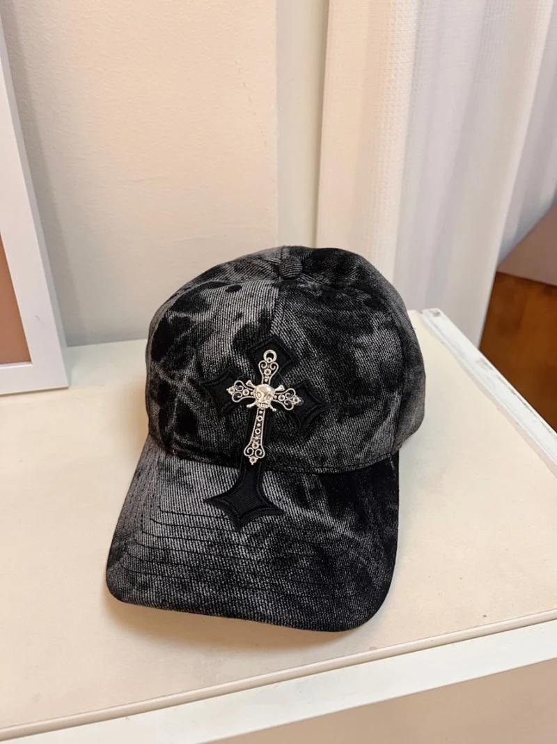 Herren-Baseballcap aus Samt mit gesticktem Kreuz Skanto
